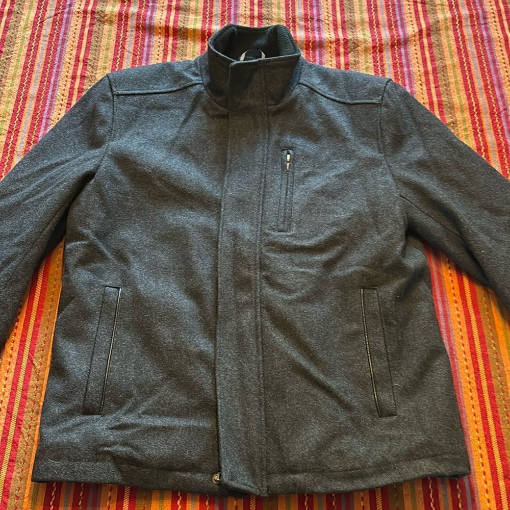Cole HaanβStandβCollarβWoolβJacketβMedium